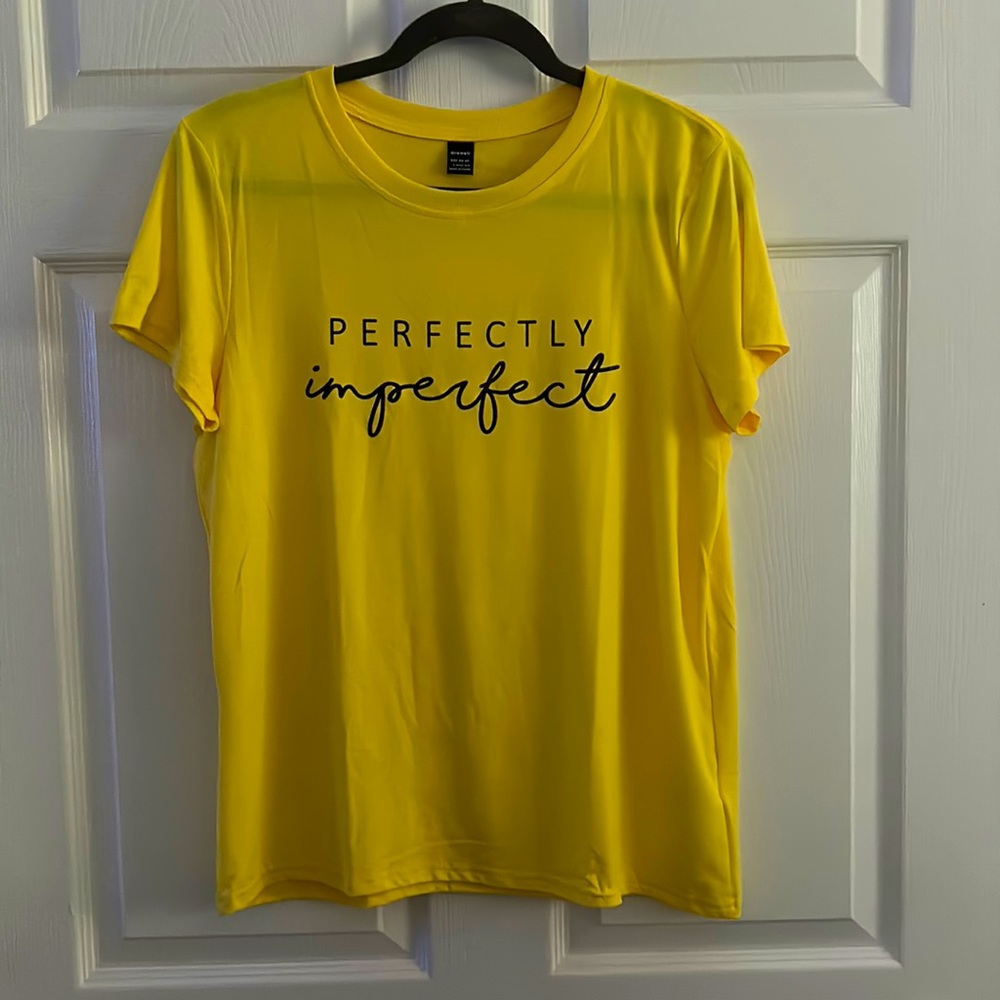 ***SOLD 🆕 “Perfectly Imperfect” Graphic Tee